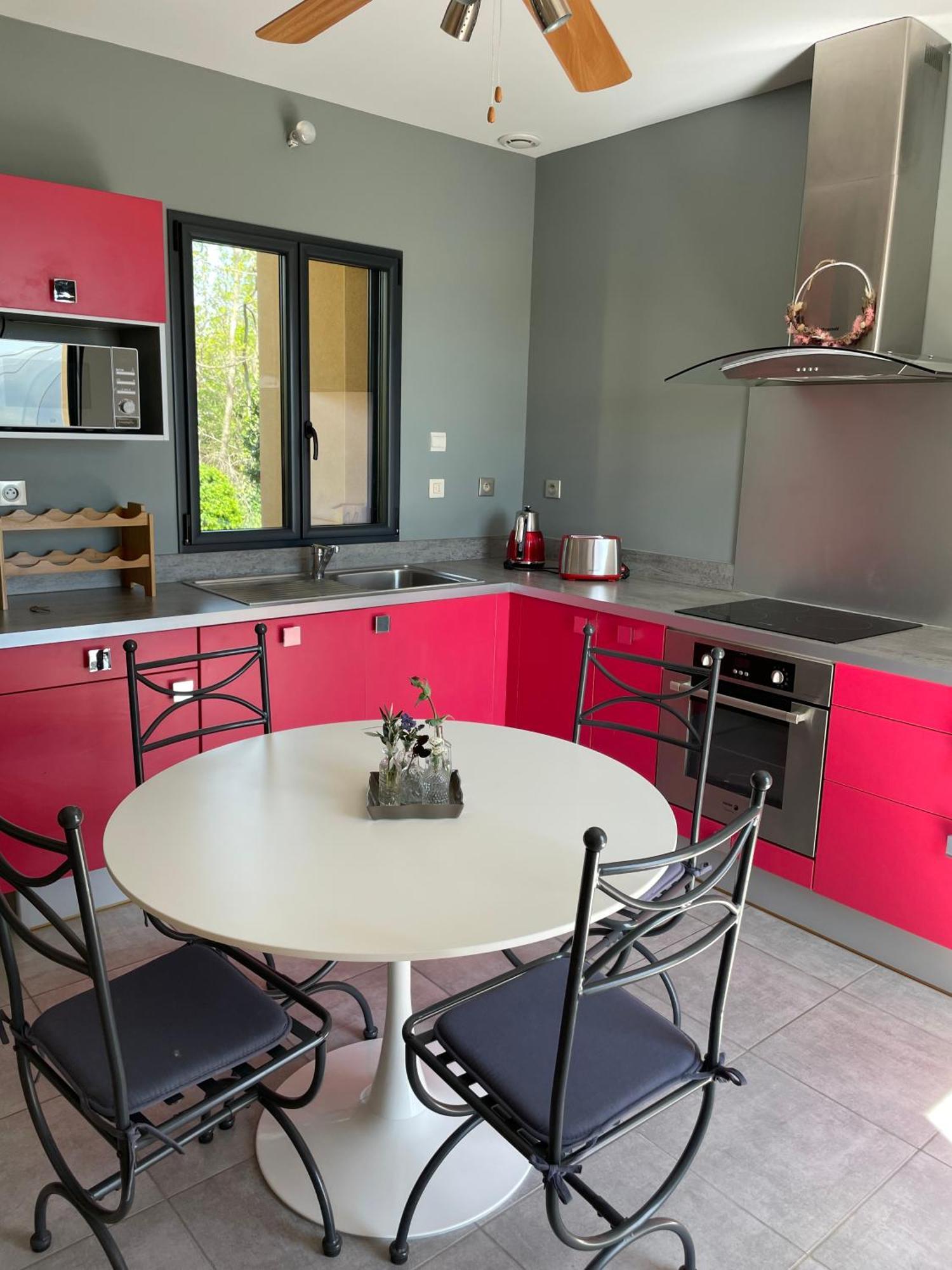 Maison Avec Terrasse Proche Grignan Apartment